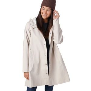 Stutterheim Mosebacke Raincoat in Light Sand